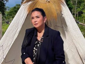 Berita selebriti dan gosip artis: Jennifer Jill