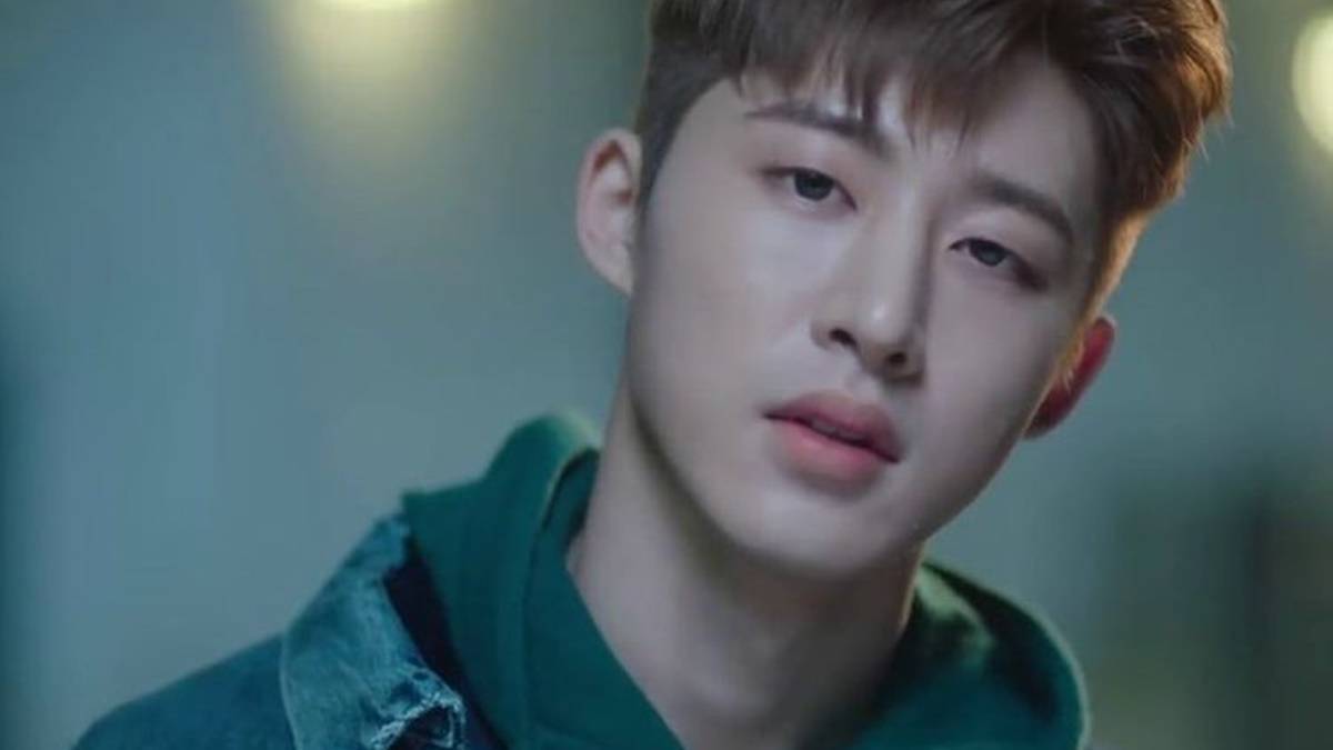 Berita KPop terbaru: ternyata beberapa artis Korea Selatan berikut ini pernah mengaku sebagai seorang atheis, atau tidak percaya Tuhan.