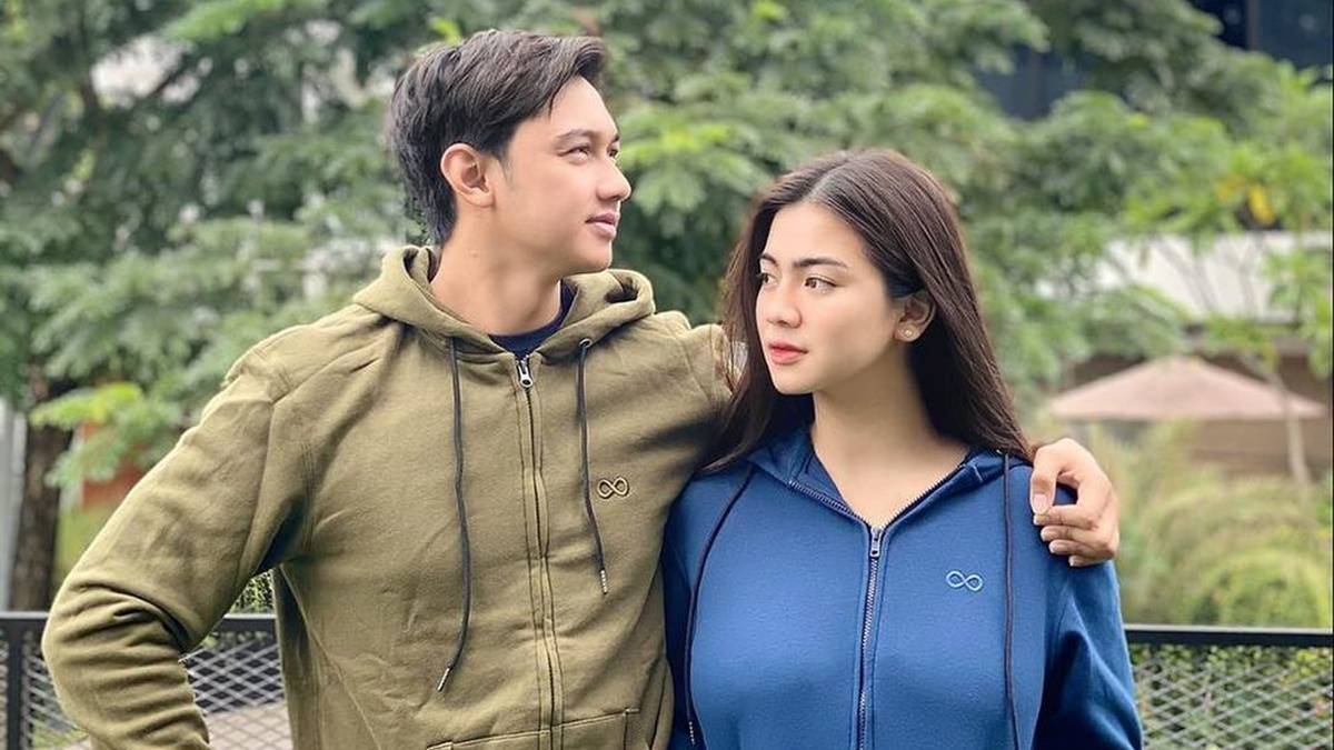 Pacaran 8 Tahun, Ini Alasan Caesar Hito Butuh Waktu Lama Mempersunting Feli 2 Lampiran Gambar