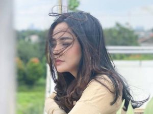 Berita selebriti dan gosip artis: Gita Sinaga mengaku jika ia tidak berkeinginan untuk menjadi seorang penyanyi walau telah miliki single lagu.