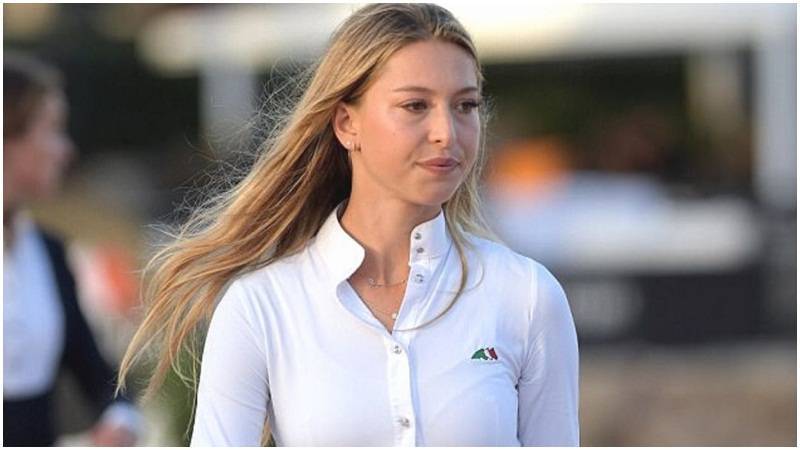 Ini Eve Jobs, Putri Bungsu Steve Jobs yang Cantik, Suka Ganti Pacar dan Bergelimang Harta 6 Lampiran Gambar