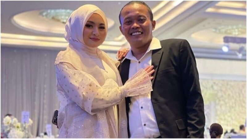 Natalie Holscher layangkan gugatan cerai untuk comedian Sule di Pengadilan Agama Cikarang, 5 Juli lalu. Dan agenda siding 20 Juli mendatang.