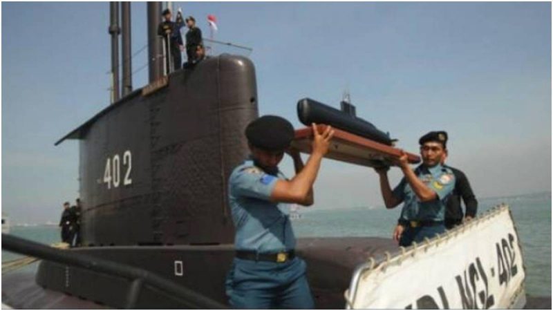 Cekricek.id - Beredar kabar bahwa KRI Nanggala 402 tengelam karena ditembak oleh rudal Kapal Selam Prancis untuk keuntungan bisnis.