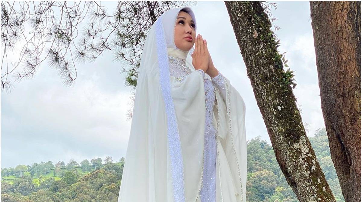 Lucinta Luna Akan Segera Menikah dan Hamil, Siapkan Dokter untuk Bayi Tabung 2 Lampiran Gambar