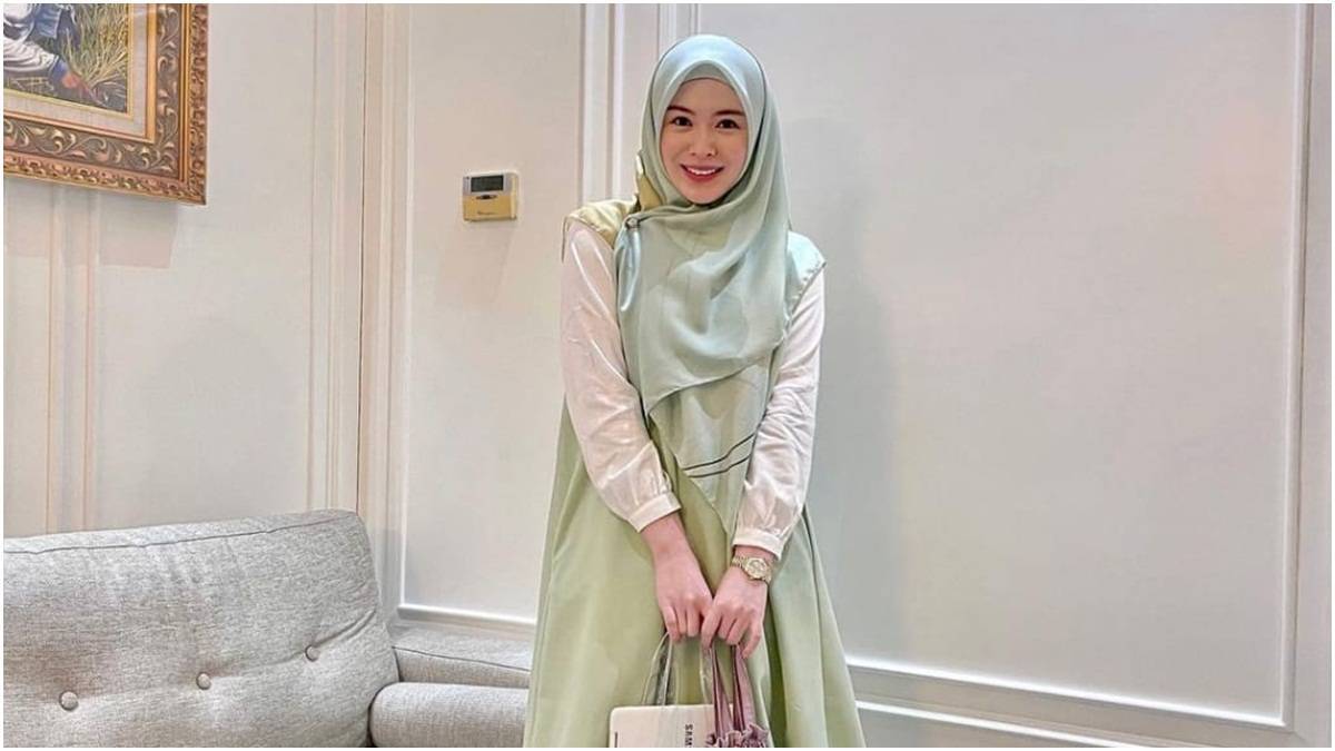 Ayana Moon Ungkap Alasan Mantap Jadi Mualaf, Bermula dari Babi 2 Lampiran Gambar