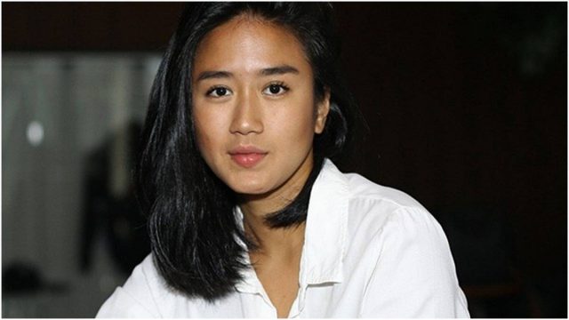 Cekricek.id - Cher Renatta Moeloek baru-baru ini menyampaikan gagasannya soal tugas seorang istri yang hanya melayani suaminya.