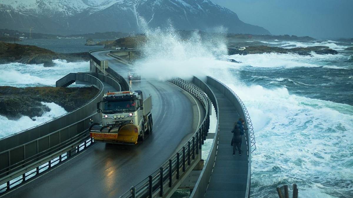 5 Jalan Paling Mematikan di Dunia, Salah Satunya Indonesia 10 Jalan Atlantic, Norwegia