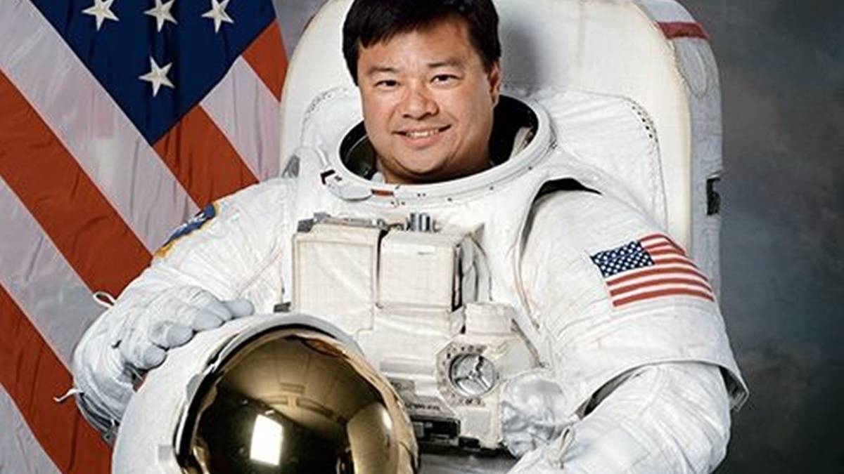 4 Hal Aneh yang Dialami Astronot di Luar Angkasa 8 Lampiran Gambar