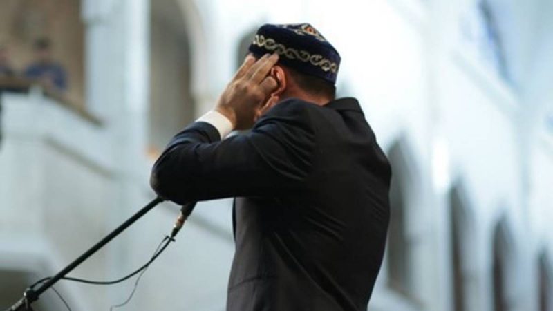 Cekricek.id: Hanya tinggal 3 menit jelang buka, terpaksa puasa warga sekampung ini jadi batal.