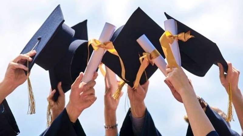 Rugi Banget, Ini 5 Penyesalan Mahasiswa Semester Akhir 10 penyesalan mahasiswa akhir