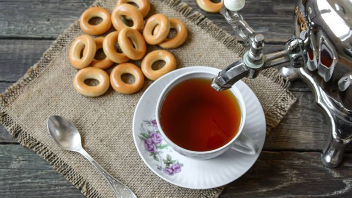 5 Aturan Makan di Kerajaan Inggris 10 Lampiran Gambar