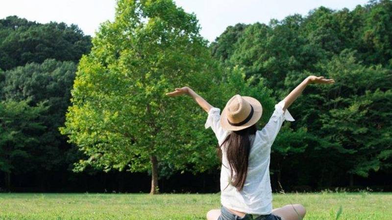 Cekricek.id - Sebagian banyak yang mengatakan bahwa alasan wanita jomblo karena tak laku, padahal jomblo sendiri merupakan pilihan seseorang.