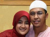 Pengakuan Umi Pipik Pernah Dipoligami Almarhum Uje