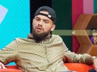 Cekricek.id - Berita Artis: inilah artis yang masa lalu suram sebelum memutuskan untuk memeluk agama Islam. Begini cerita mereka.