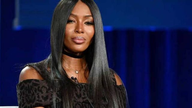 Cekricek.id: Telah berusia 50 tahun, model cantik asal Inggris, Naomi Campbell ini baru saja melahirkan anak pertamanya.