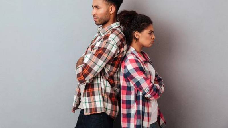 5 Tanda Pria Ini Layak Kamu Campakkan dan Tak Layak Kamu Perjuangkan 9 Lampiran Gambar