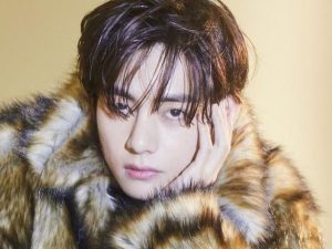 Cekricek.id - Kisah Asamara V BTS, Kisah Cinta V BTS.