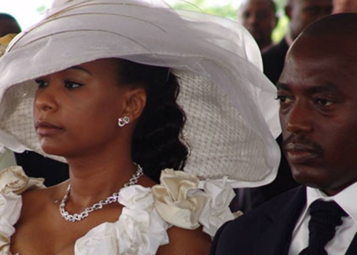 5 Ritual Pernikahan Ini Nyeleneh, No. 2 Pengantin Wajib Menangis Sebulan 9 Saat menikah dilarang tersenyum