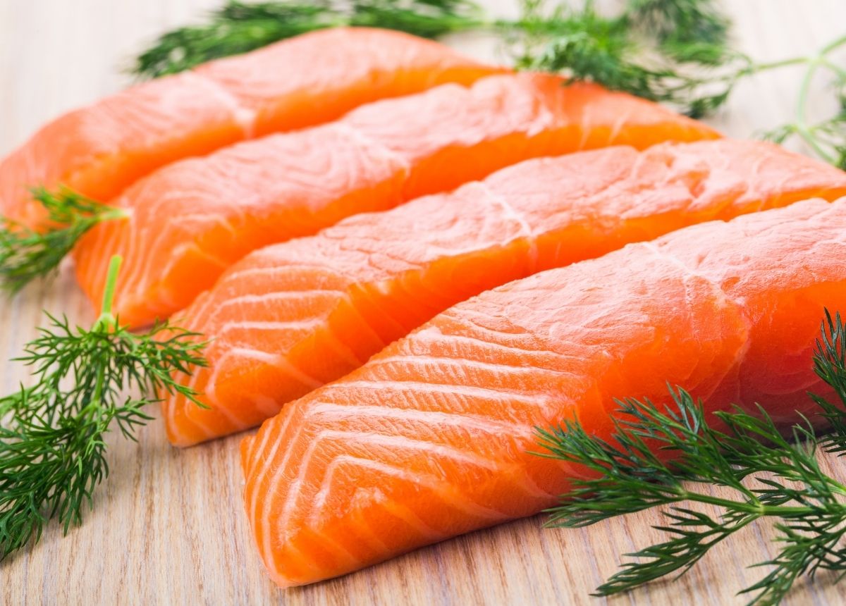 6 Makanan yang Bisa Menurunkan Kadar Asam Urat 7 Berita terbaru hari ini: Salmon