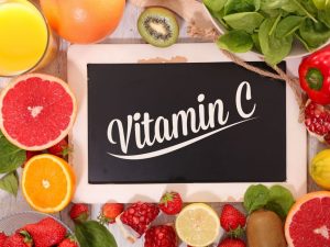 fek samping yang akan muncul pada tubuh bila kelebihan vitamin C.