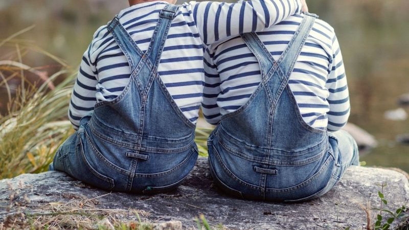 Tragis, Kisah Kembar Siam yang Dijadikan Mesin Pencari Uang Serta Selalu Disiksa