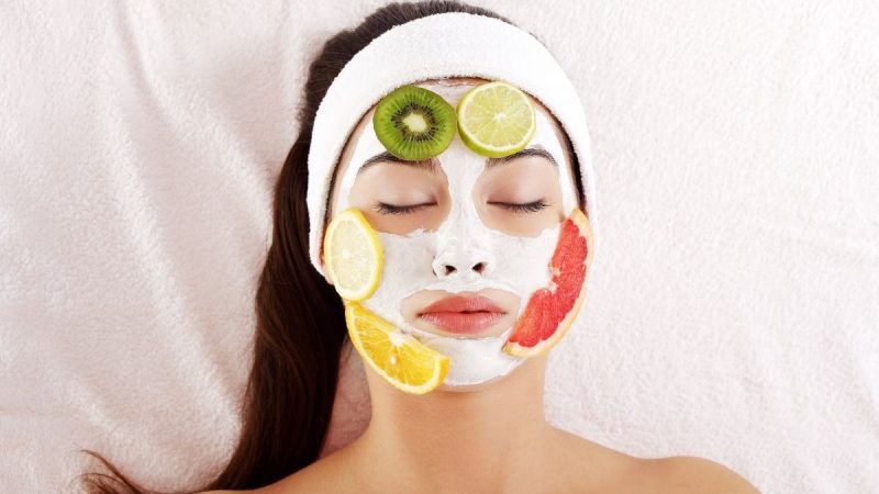 Ingin Kulit Wajah Sehat dan Glowing? Gunakan 3 Bahan Alami Ini Sebagai Masker Wajah