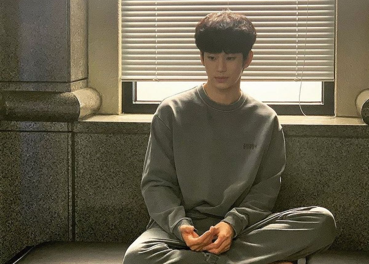 Berita artis, selebriti, dan gosip terbaru hari ini: Bae Suzy dan Kim Soo menjadi bintang Drakor Dream High yang tayang di NET.