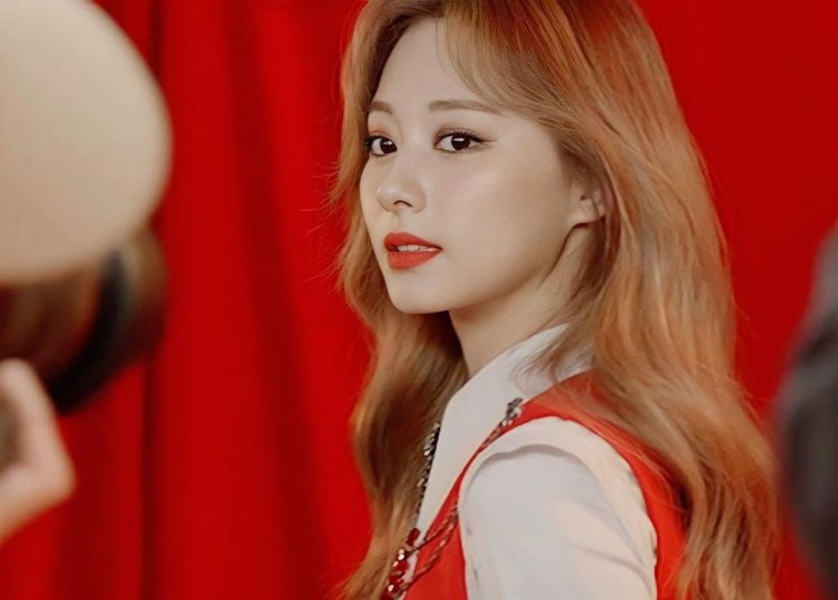 Tzuyu - Berita artis, selebriti, dan gosip terbaru hari ini: TC Candler merilis daftar The Most Beautiful Faces of 2021 atau 100 wanita tercantik di dunia tahun 2021.