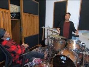 Berita artis, selebriti, dan hot gosip artis terbaru hari ini: Cerita Reza yang sempat tergoda untuk minum setelah memulai proses hijrah di Noah.