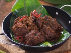 Berita gaya hidup, kesehatan, dan tips terbaru hari ini: Ini dia rekomendasi dan daftar serta konntak penjual rendang asli Padang atau Minang dari dapur asalnya di Minangkabau, Sumatera Barat.