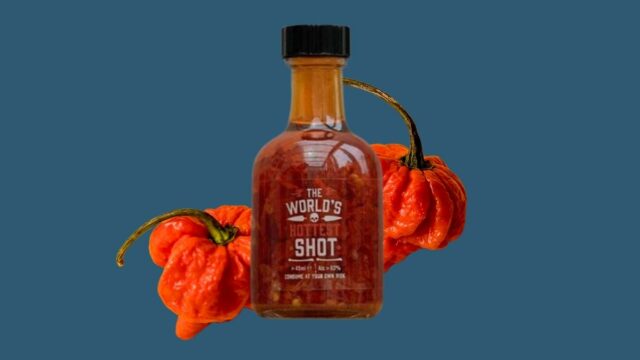 Berita terkini, terbaru, dan berita pilihan hari ini: Minuman keras yang dicampur Carolina Reaper disebut sebagai minuman terpanas di dunia yang dapat membuat mulut seperti terbakar.