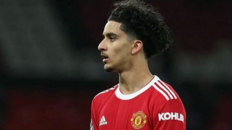 Berita bola: Selain Cristiano Ronaldo, pemain Manchester United yang sedang menyita perhatian adalah pemain asal Irak, Zidane Iqbal.