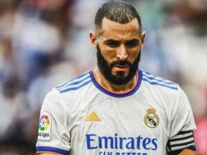 Berita bola: Karim Benzema berpotensi tidak main Real Madrid vs Paris Saint Germain (PSG) pada leg pertama babak 16 besar Liga Champions.