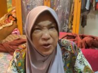 Berita artis: Dorce Gamalama meninggal dunia, Rabu (16/02/2022). Sebelumnya artis transgender itu dirawat di rumah sakit.