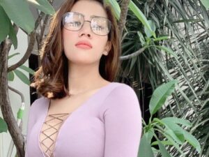 Berita artis : Transgender Reva Alexa merindukan Lucinta Luna yang sempat jadi sahabat terdekatnnya, namun kini tidak lagi berkomunikasi