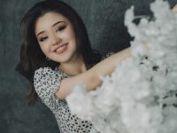 Berita artis : Potret terbaru Dayana, wanita adal Khazakstan yang sempat dekat dengan Youtuber Fiki Naki usai dihujat netizen.