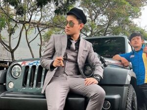 Berita Artis: Indra Kenz alias Indra Kesuma terancam hukuman hingga 20 tahun penjara, tidka hanya itu aset yang ia miliki pun terancam disita petugas