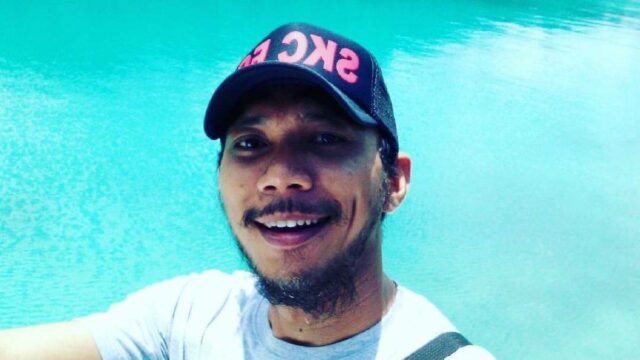 Berita artis, selebriti, dan gosip terbaru hari ini: Begini tanggapan mengenai isu Norman Kamaru pindah agama seusai mengubah nama.