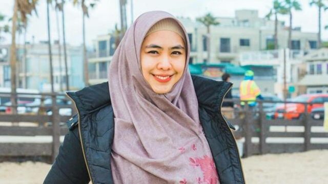 Berita artis, selebriti, dan gosip terbaru hari ini: Ceramah Oki Setiana Dewi menuai pro kontra terkait menyembunyikan aib pasangan dan KDRT.