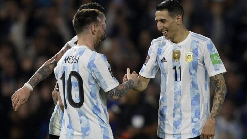 Berita Terbaru: Striker Argentina Lionel Messi dan Angel Di Maria mengindikasikan akan mundur dari timnas usai Piala Dunia 2022 di Qatar