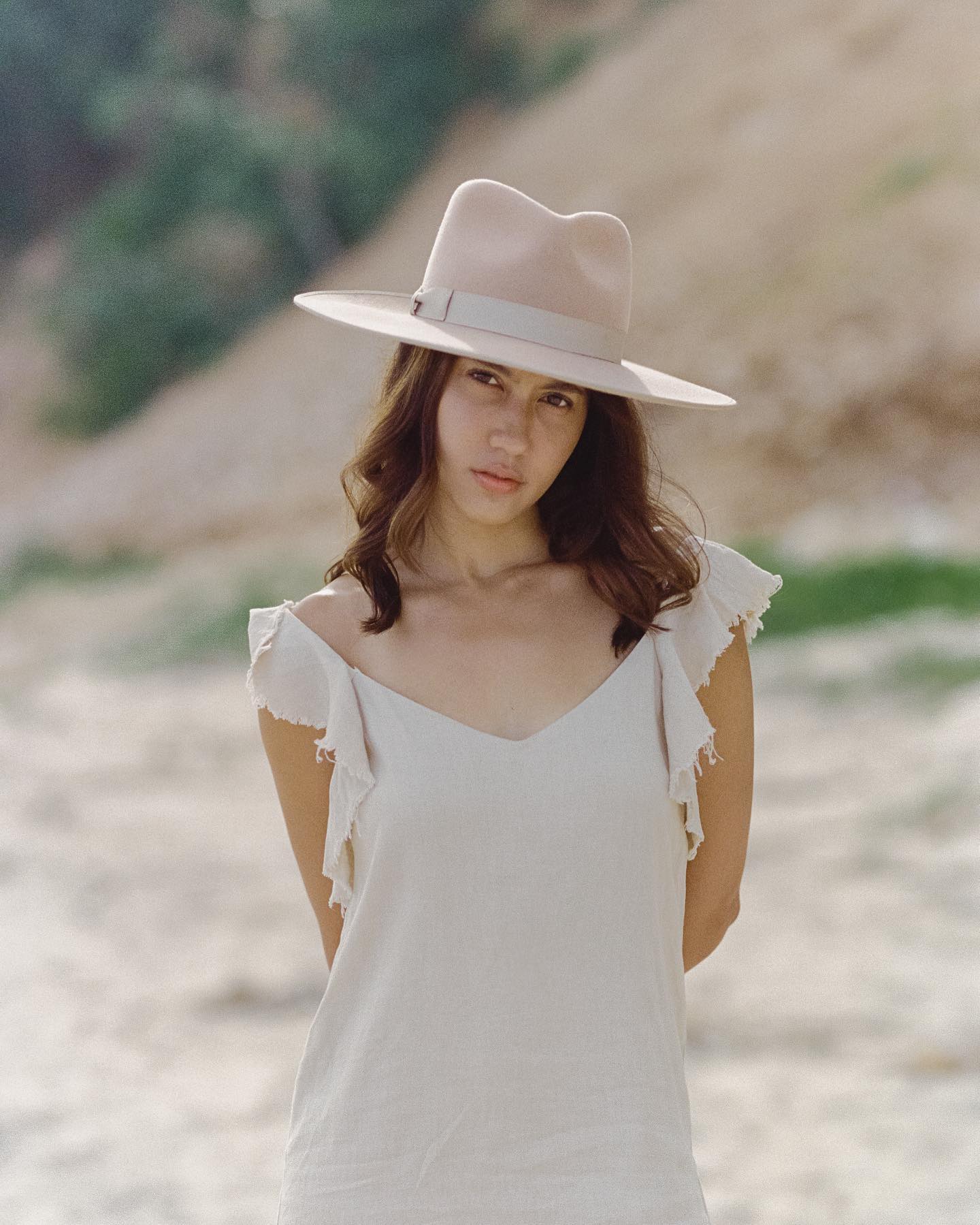 Pevita Pearce Cantiknya Dinilai Kelewatan 6 Lampiran Gambar