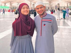 Berita artis: Fadil Jaidi membagikan foto dirinya dengan Fuji. Ia memberikan julukan dirinya dan Fuji dengan singkatan kata FaFu.