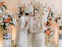 Gak Cuma Rizky Billar dan Lesty Kejora, 4 Selebriti Ini Juga Gelar Pernikahan Mewah di Tribrata