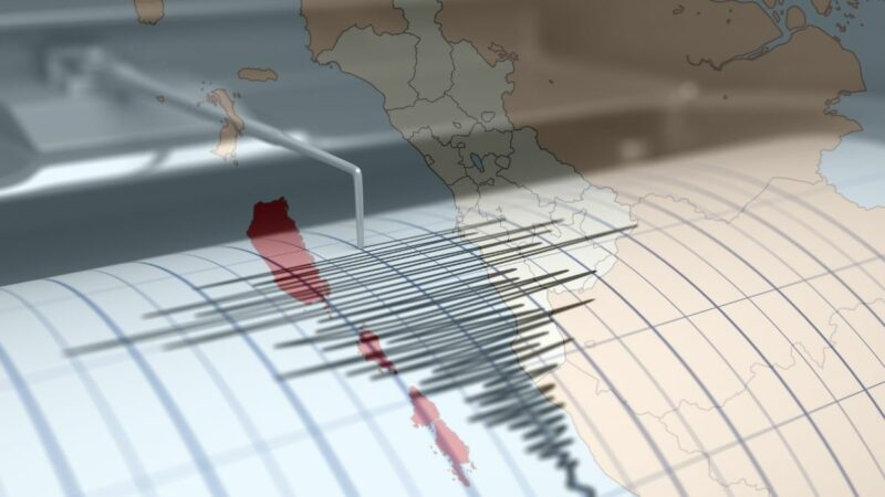 Berita terkini: Kepala BMKG Dwikorita Karnawati menegaskan bahwa M 8,9 bukan prediksi gempa melainkan sebagai mitigasi bencana.