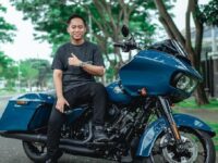 Berita Terbaru: Doni Salmanan dilaporkan ke polisi karena diduga melakukan tindakan melanggar undang-undang ITE. Laporannya sedang dalam penyelidikan.