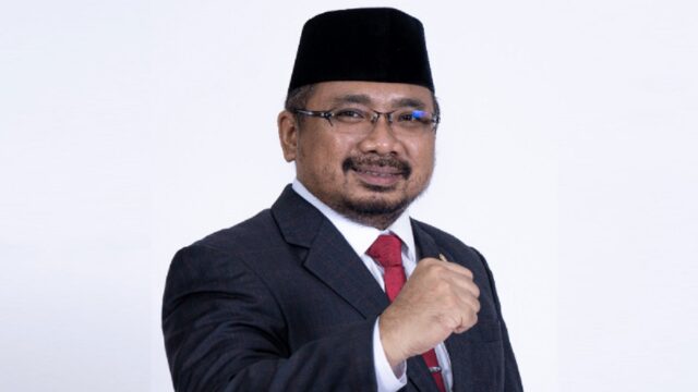 Berita Terbaru: Menteri Agama Yaqut Cholil Qoumas membantah mengenal Pendeta Saifuddin Ibrahim yang video soal penghapusan 300 ayat dalam Al Qur