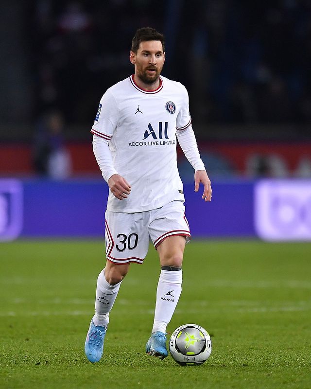 Penampilan bintang asal Argentina, Lionel Messi, memang tidak sesuai ekspektasi. Keran gol Messi di PSG tidak secemerlang saat ia masih membela Barcelona. 