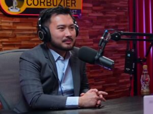 Berita artis: Kisah inspiratif Rudy Salim, bangun kerajaan bisnis usai mengundurkan diri dari fakultas kedoteran dan mulai jualan.