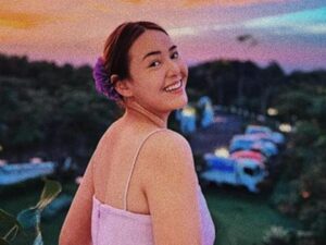 Berita artis: Tato Amanda Manopo yang berada dekat ketiak justru ingatkan netizen akan tato milik Luna Maya yang sempat viral.