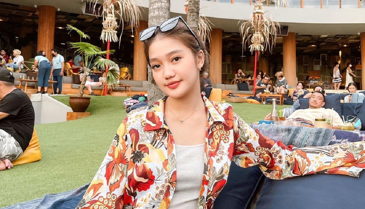 Dulu Ngaku Ogah Jadi Figuran, Chandrika Chika Terima Peran Pembantu Jadi Wanita Kupu-kupu Malam 2 Lampiran Gambar